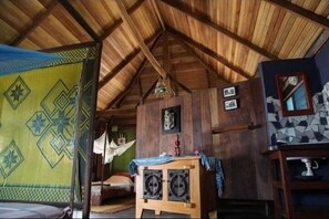 Classic Twin Room | Individually decorated, individually furnished