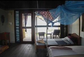 1 bedroom, individually decorated, individually furnished