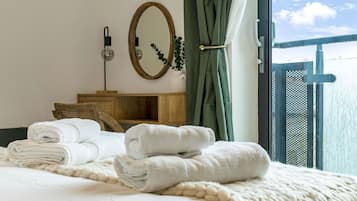 1 bedroom, iron/ironing board, travel crib, free WiFi