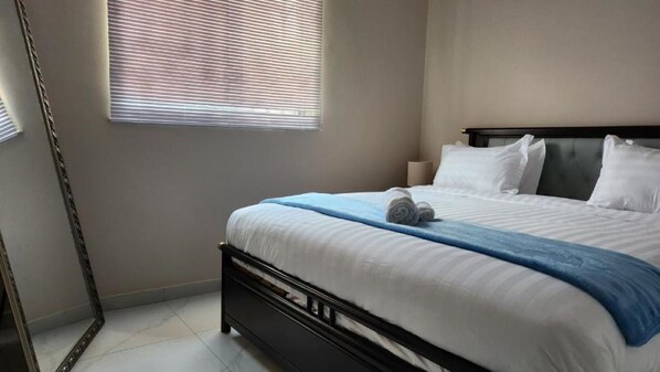 1 bedroom, WiFi, bed sheets - Chez Gabrielle Apt #3 (Lusaka)