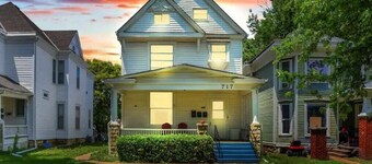 Kg Bd Full Condo steps to hospitals & Capitol 1-70