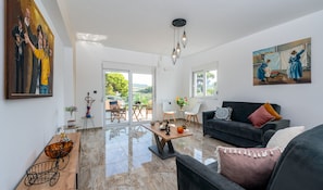Luxury Apartment | Living area | Smart TV, table tennis, pay movies - Sweet Home Apartments (Rhodes)