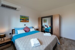 Luxury Apartment | 3 bedrooms, in-room safe, individually furnished, laptop workspace - Sweet Home Apartments (Rhodes)