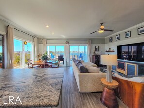 Smart TV, books - Good Day Sunshine: Pool +Dock +Ocean Views! (North Topsail Beach)