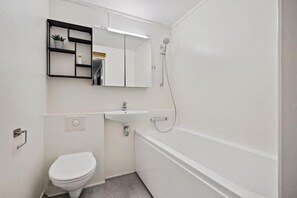 Toallas y papel de baño 