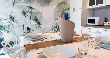 Seafront Modern Acquamarine Suite by Ca-Sa Check