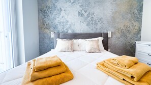 1 soverom, strykejern/-brett, wi-fi (inkludert) og sengetøy