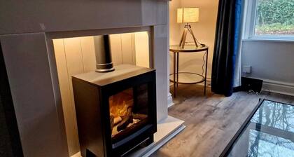 Over Torrs Cottage New Mills