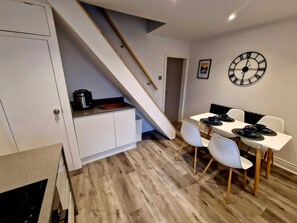 تناول الطعام