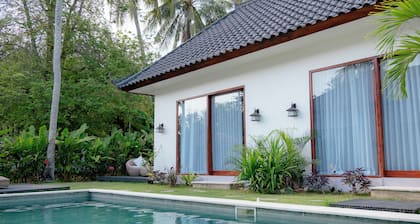 3 Bedrooms Private Villa with Pool near the Beach