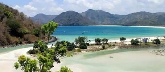 3 Bedrooms Private Villa with Pool near the Beach