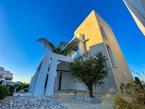 Exterior - Azure Serenity Villa (Protaras)