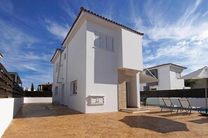 Exterior - Elite Luxury Villa / Private Pool / Privacy (Protaras)