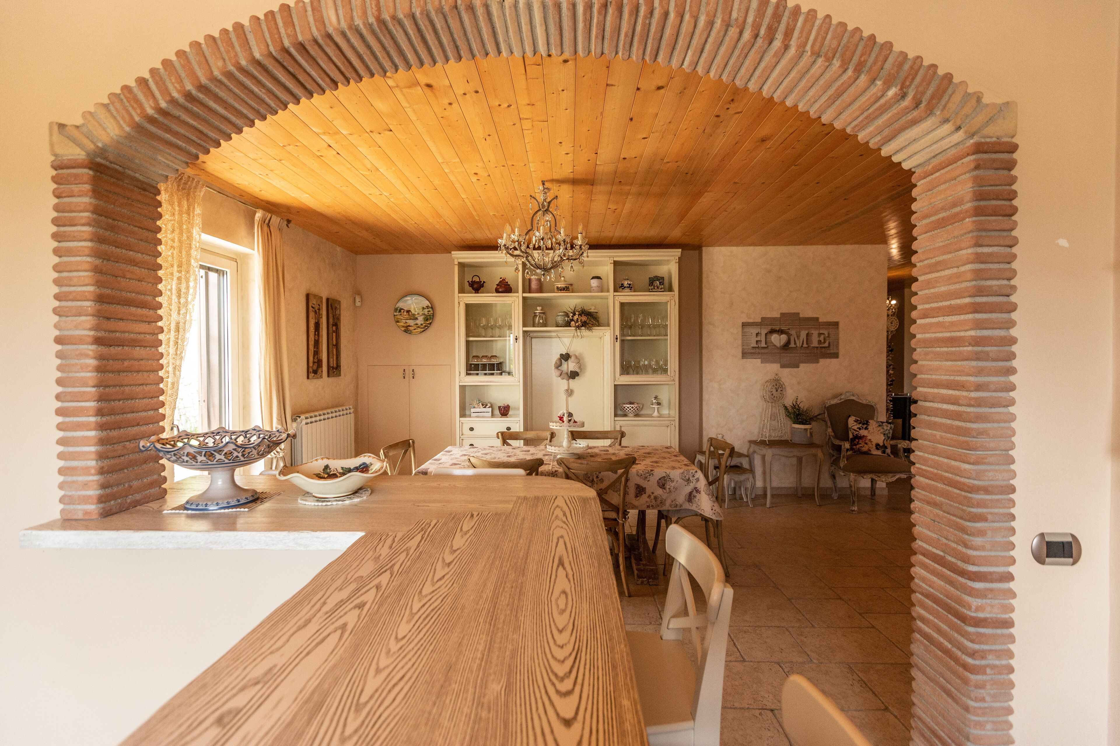 Villa, terrazzo, lato montagna | Area soggiorno | TV a schermo piatto