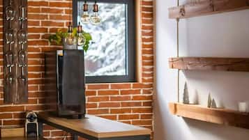 Kühlschrank, Ofen, Herdplatte, Geschirrspüler
