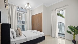 Exclusive Apartment - Pure Living - Beautiful 1BR With View of Burj Khalifa  (Dubai)
