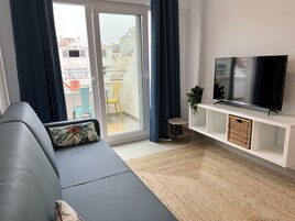 Apartamento família (Trilocale) | Área de estar | Smart TV