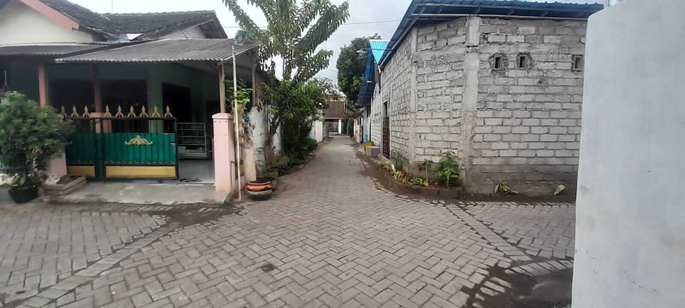 2 Star Hotels