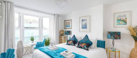 2 bedrooms, iron/ironing board, travel cot, free WiFi