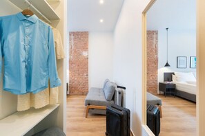 Interior - S4 - Apartment 0 · 4-Room Apartment 90sqm with barrier free access (Mitte / Moabit  (Berlin))