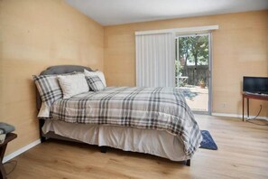 6 bedrooms, WiFi, wheelchair access