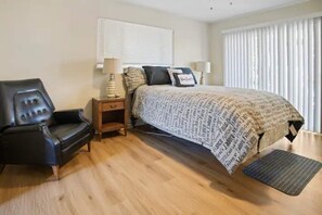 6 bedrooms, WiFi, wheelchair access