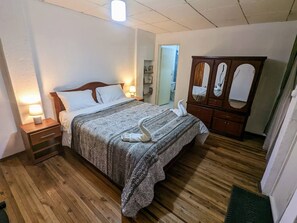 1 soveværelse, strygejern/strygebræt, Wi-Fi, sengetøj