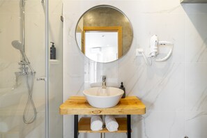 Bathroom - Forest Villas Guest House (Leiria)