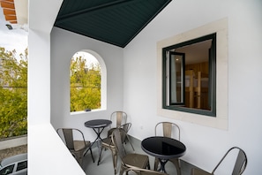 Shared Dormitory, Mixed Dorm, City View (1 Bed in 10-Bed Dorm) - Forest Villas Guest House (Leiria)