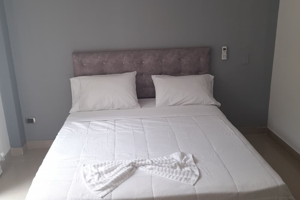 Granada suites aparta estudio