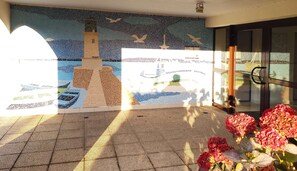 تفاصيل الفندق من الخارج