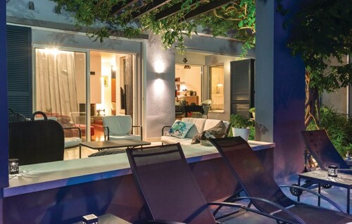 Villa Beganovic with private heated pool near Split