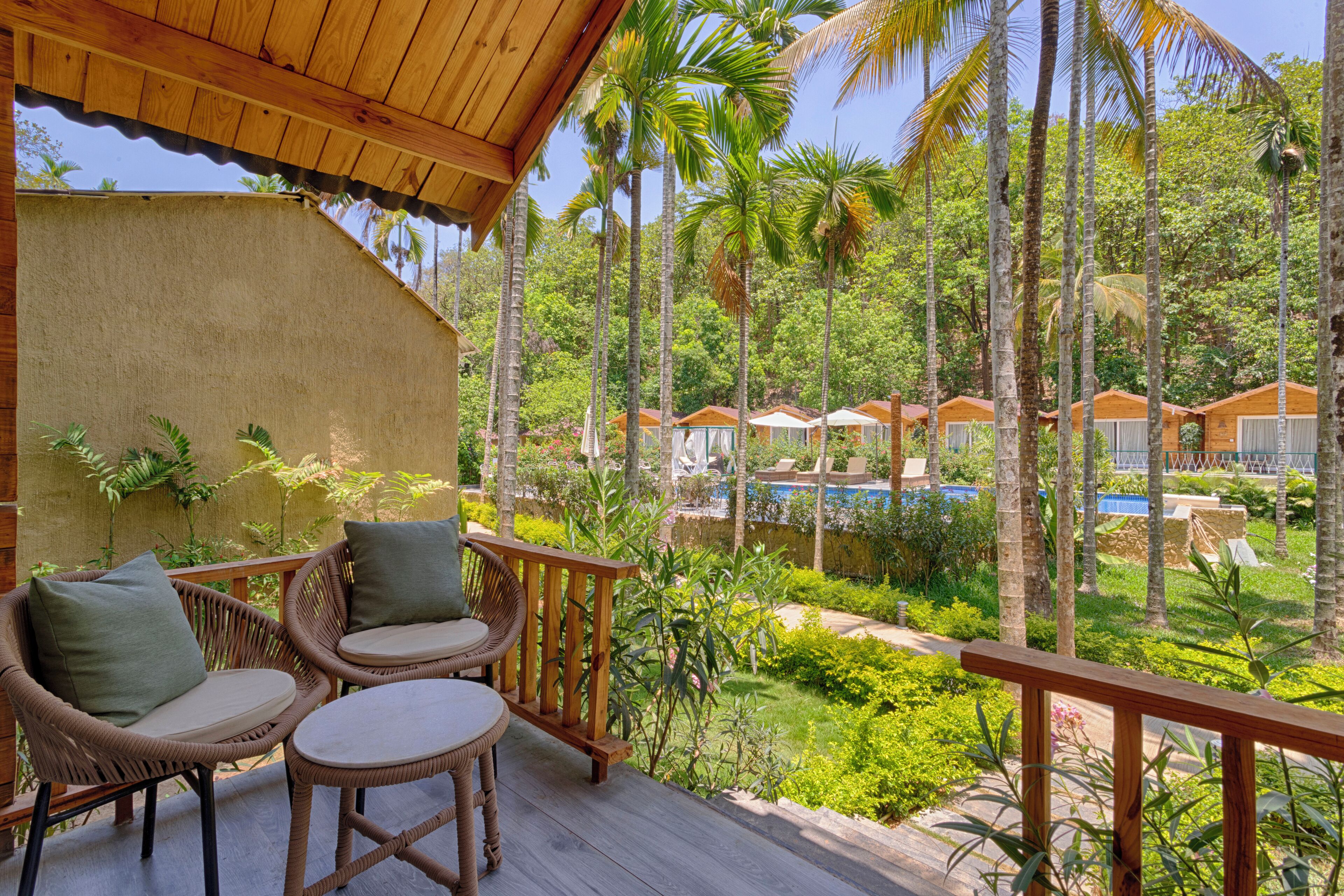 Comfort Double Room, 1 King Bed | Balcony