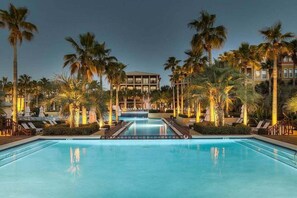 Pool - Seacrest ~ Bike, Walk, or Tram to Private Beach (Seacrest)
