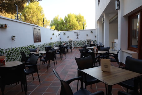 Exterior. Hospedium DLJ Hostal Ben Nassar