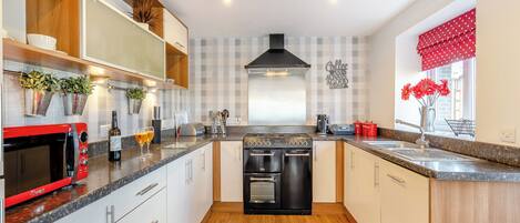 Dishwasher, highchair