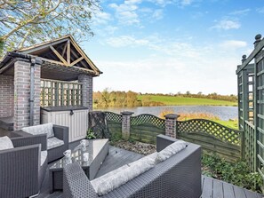 Property grounds - 3 bedroom accommodation in Tyn Y Gongl, near Benllech (Tyn Y Gongl, near Benllech)