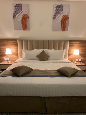 時尚開放式客房 | 意大利 Frette 床單、高級寢具、羽絨被、Tempur-Pedic 床墊