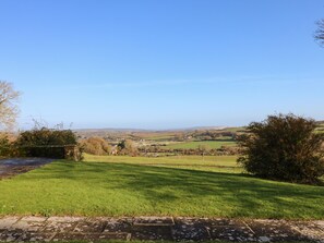 Golf - The Ox House (Ventnor)