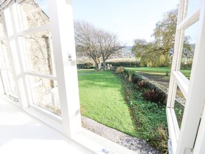 Property grounds - Willow Cottage (Ventnor)