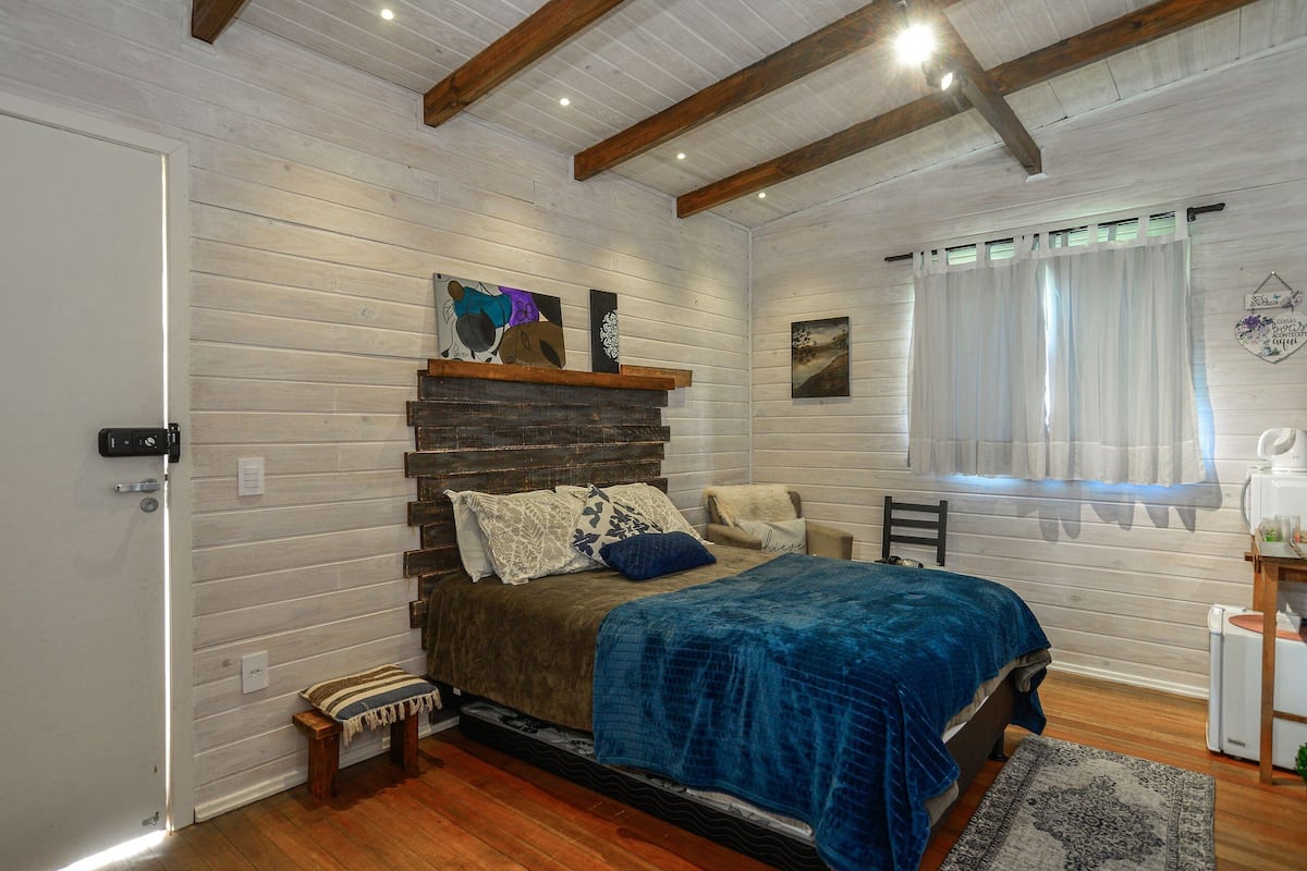 Hytte | Sengetøy av topp kvalitet, wi-fi (inkludert) og sengetøy