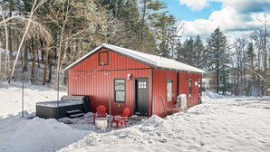 Unclassified image, 2 of 19, button - Cozy 2BR/1BA cabin for 6. Fireplace, outdoor fire pit, hot tub, and soaking tub. (Norwich)
