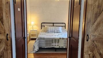 1 soverom, reiseseng for barn, wi-fi (inkludert) og sengetøy