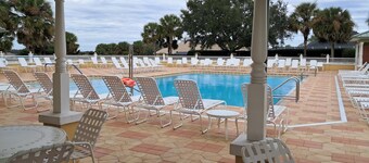 Villa-Golf Cart-5 min to Lake Sumter Landing The Villages-4th night on us