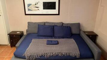 2 quartos, ferros/tábuas de passar roupa, Wi-Fi, roupa de cama