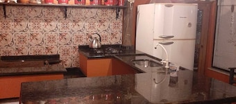 Casa Grande e Confortável com Piscina em SC
