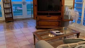 Una televisión