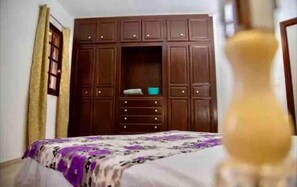 4 chambres, Wi-Fi, draps fournis