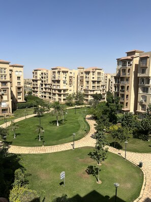 Exterior - Luxurious VIP apartment in Madinaty furnished with high end hotel furniture (Cairo Governorate)