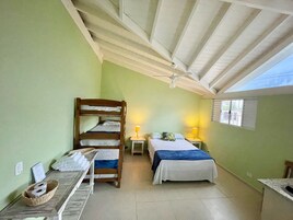 Estúdio família | Frigobar, individualmente decorados, individualmente mobiliados